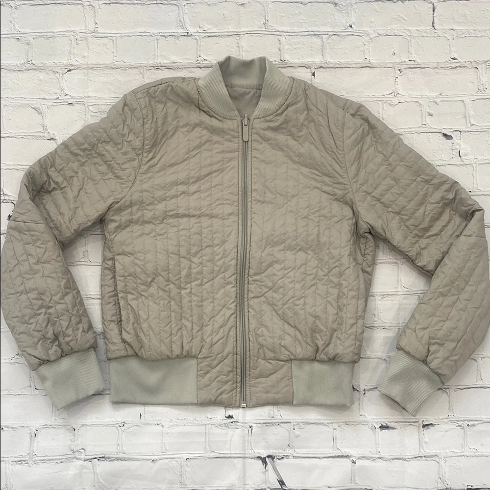 Lululemon Non-Stop Bomber Jacket - Picture 3 of 16